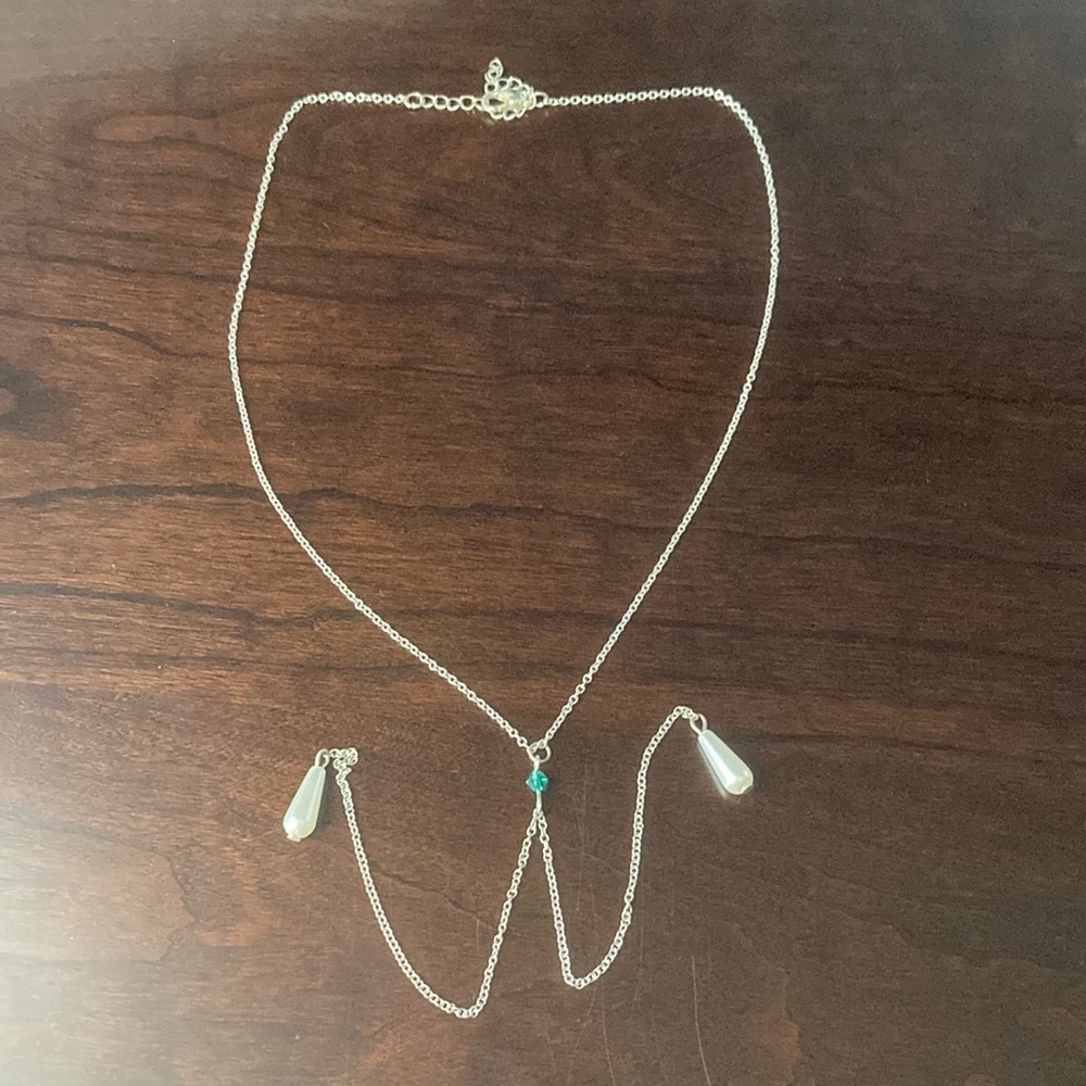 Hanging necklace